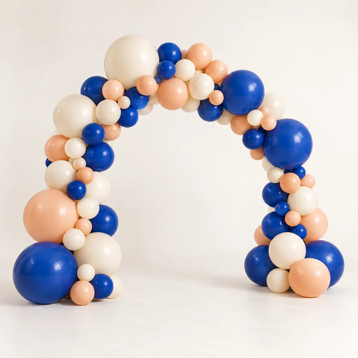 Organic balloon arch assortment — Balloon kits product concept / 有机造型气球拱门组合，气球套装产品示意图